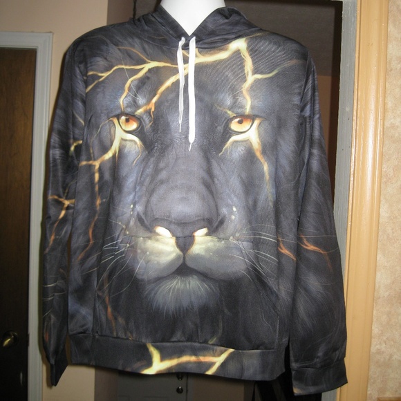 SOLD!!!  3D Lion Print Lightweight Pullover Hoodie - Picture 1 of 5